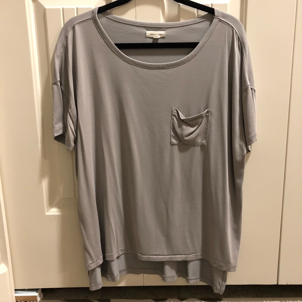 Sandy Gray T shirt
